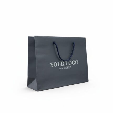 Papiertragetaschen mit Kordelgriff